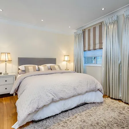 Hyde Park Residence Apartment London