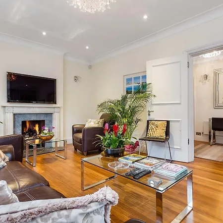 Hyde Park Residence Apartment