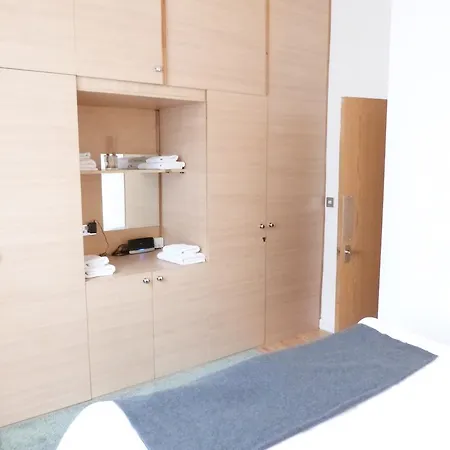 Orsett Terrace Apartment