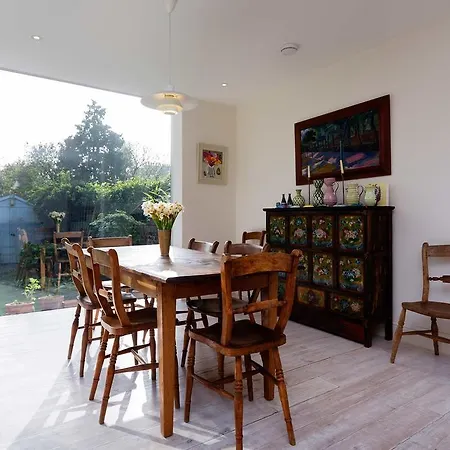 Veeve - Fields Holiday home *