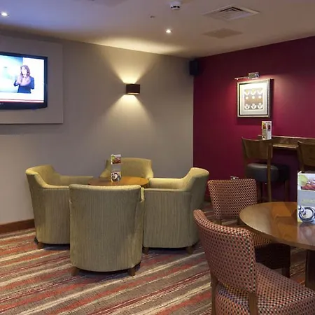 Premier London Ealing Hotel 3*