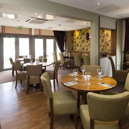 Hotel Premier London Ealing