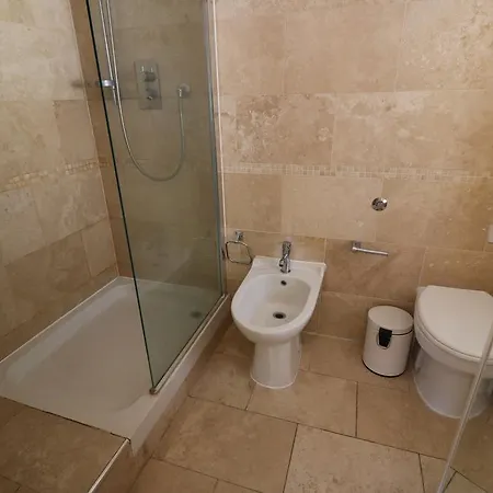Forset Court Apartment *
