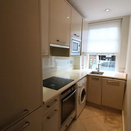 Forset Court * London