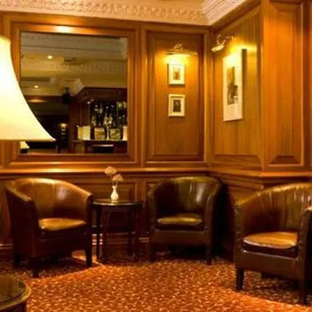 Western Burns Kensington Hotell 3*