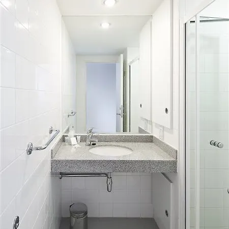 Imperial College Princes Garden Hotel 4*