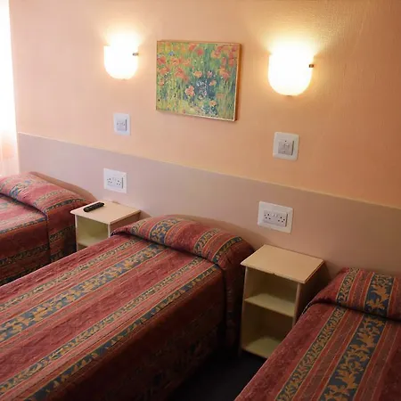 Macdonald Guest house London