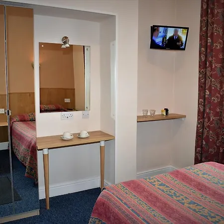 Guest house Macdonald 2*