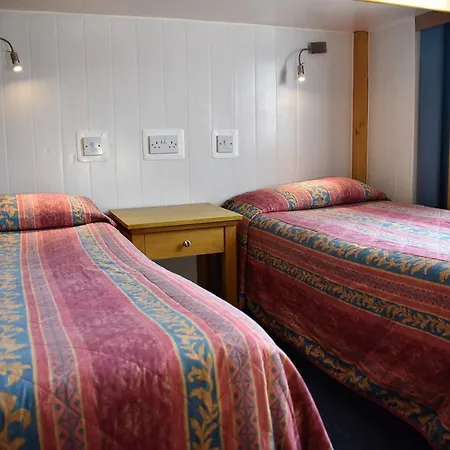 Macdonald Guest house