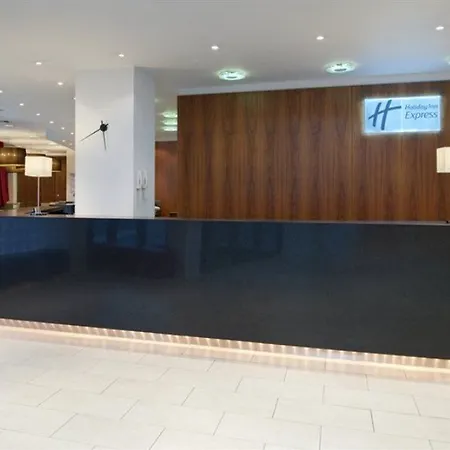 Hotel Express City, An Ihg 3*