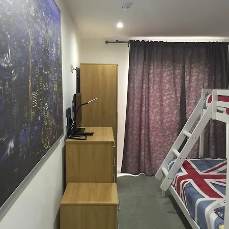 Guest house Devon House London