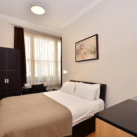 Hotel The Royale Chulan Hyde Park London