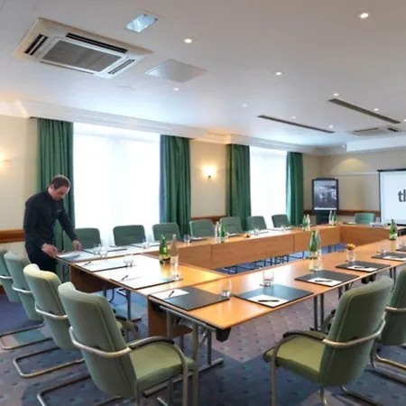 Thistle Euston Лондон