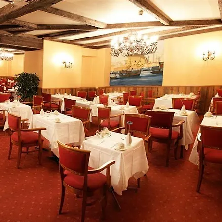 Henry Viii 4* London