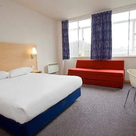 Travelodge 호텔