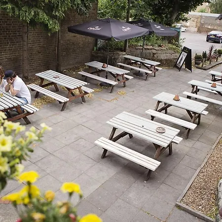 The Milford Arms Locanda