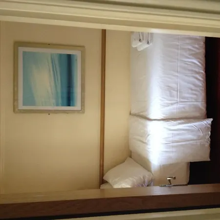 Hotel Morgan 3*