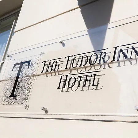 The Tudor Hotel Londres