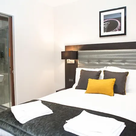 Hotel The Tudor 3*