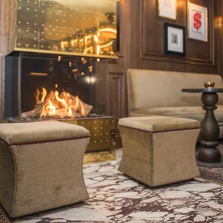 Mimi's Soho 4*