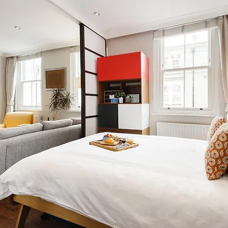 The Drayton Gardens Gem Apartment