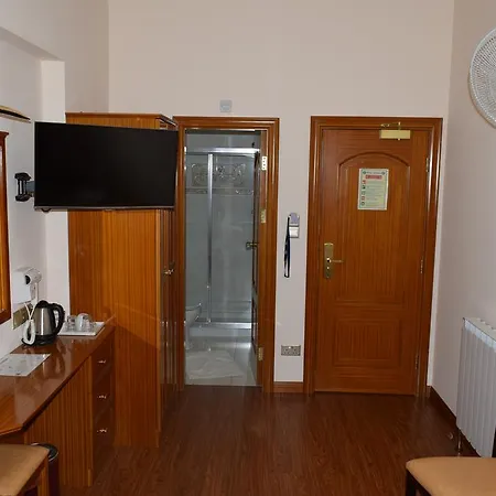 Otel Leigham Court