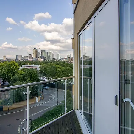 Apartment Wharf - Water Gardens *