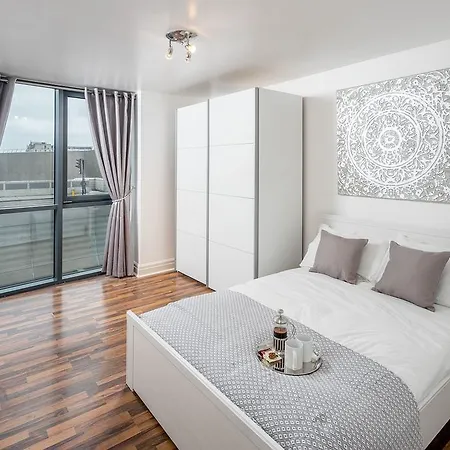 Paddington Apartment London