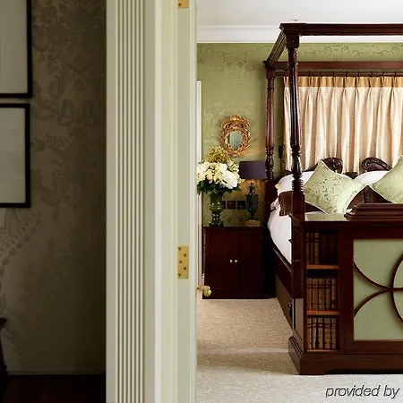 The Goring 5*