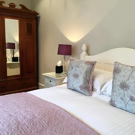 Packfords Hotel