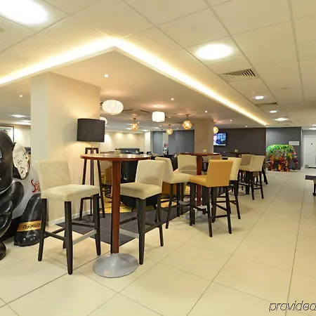 Holiday Express London-wimbledon-south, An Ihg Hotel 3*