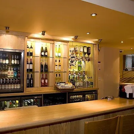 Premier Hammersmith Hotel