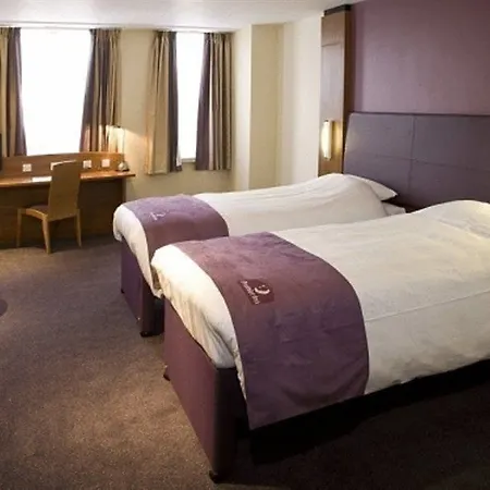 Premier Hammersmith 3* London