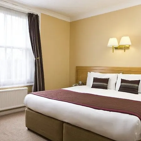Western Burns Kensington Hotell 3*