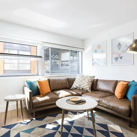 Apartment 2 Bed Eagle Court *