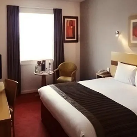 Hilton Garden London Heathrow Airport