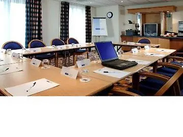 Rose Court Hotell 3*