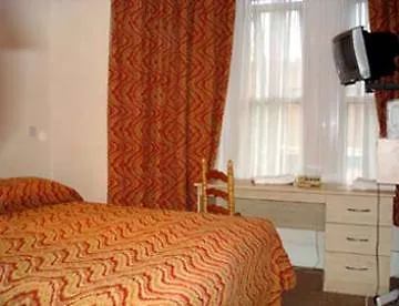 Euro Hotel