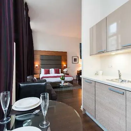 The Laslett Hotell