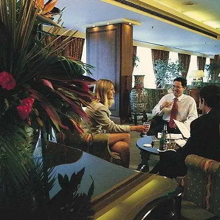 Thistle Westminster 4*