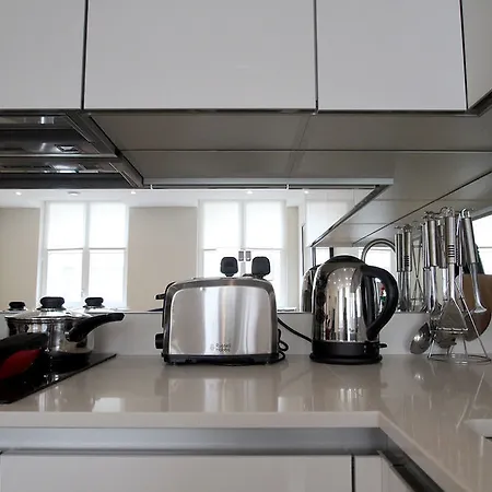Chancery Lane Apartment