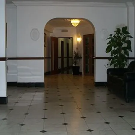 Hotel Kings Paget