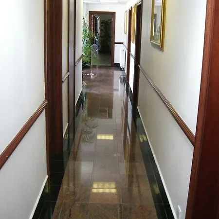 Hotel Kings Paget