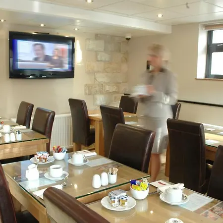 Heathrow 4* Hounslow