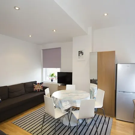 Апартаменты Grand Fulham Palace Лондон