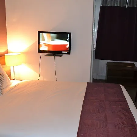 Hotel National London