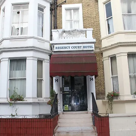 Regency Court Pensión
