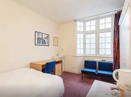 Continental Hostel *