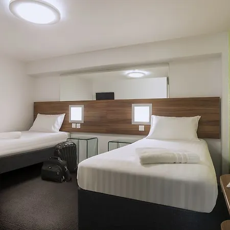 Otel Point A Westminster Londra
