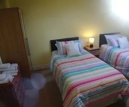 Bed & Breakfast The Castle Bar 2*